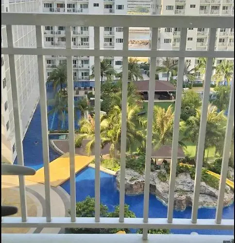 Shore Residence 1 Bedroom With Balcony Hotel *